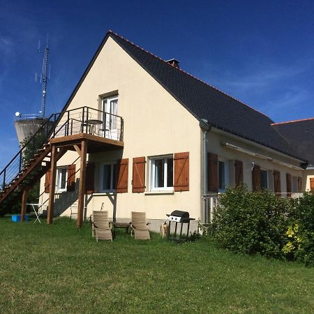 Les Petits Chenes Bed & Breakfast La Pellerine  Екстериор снимка