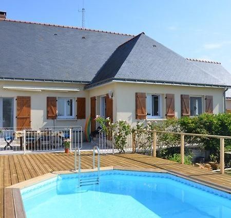 Les Petits Chenes Bed & Breakfast La Pellerine  Екстериор снимка