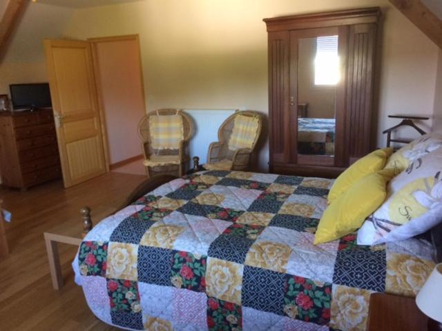 Les Petits Chenes Bed & Breakfast La Pellerine  Екстериор снимка